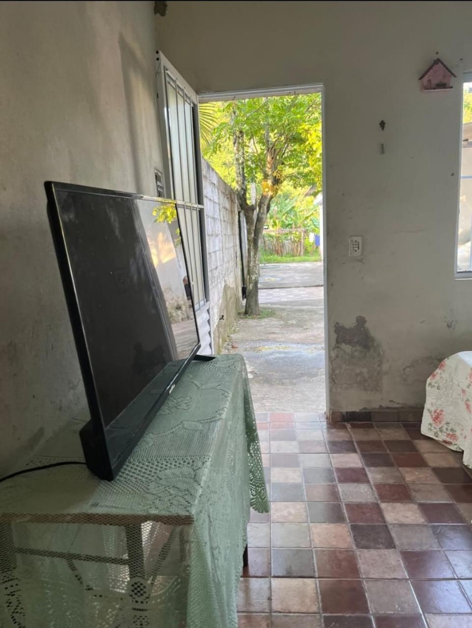 Chacara Completa Com Piscina ,2 Quartos, 20 Pessoas Itariri Eksteriør billede